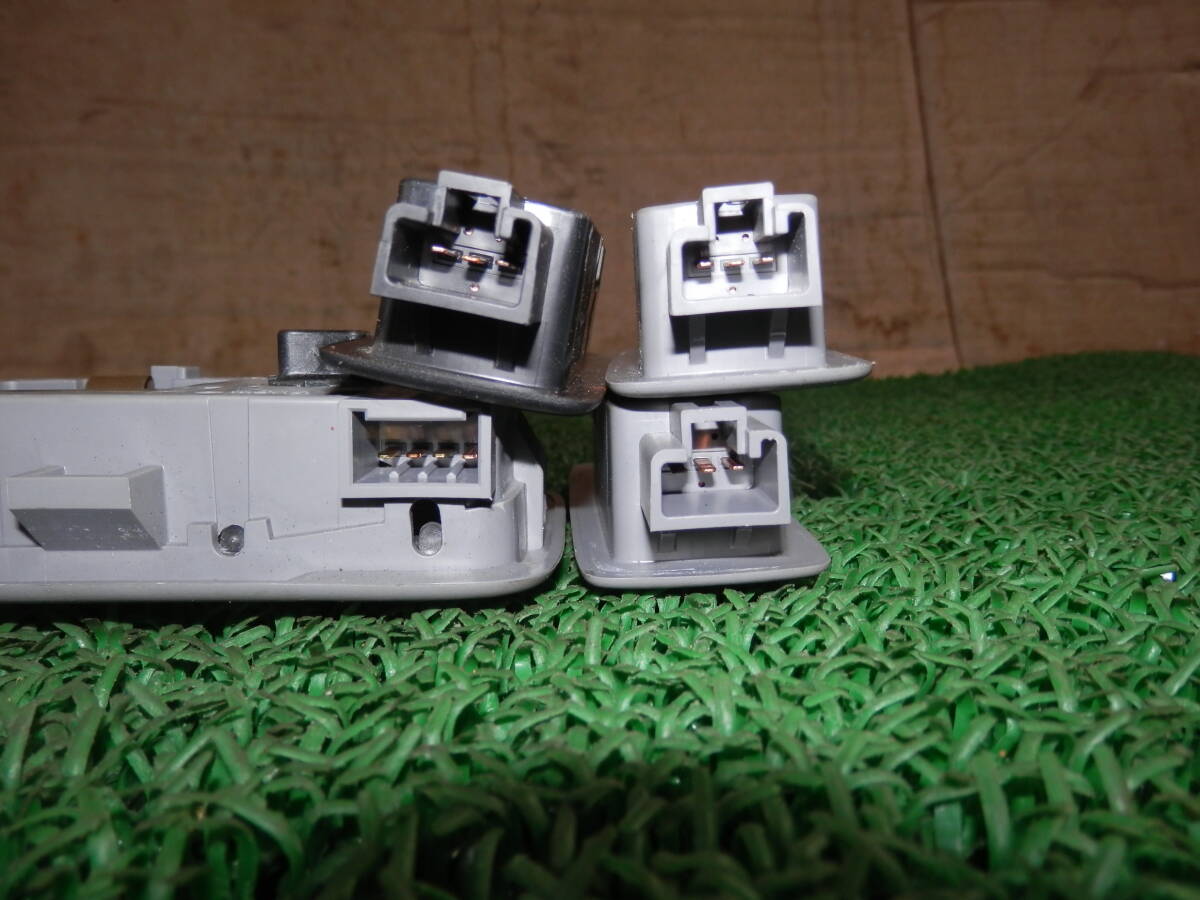 item_image_4