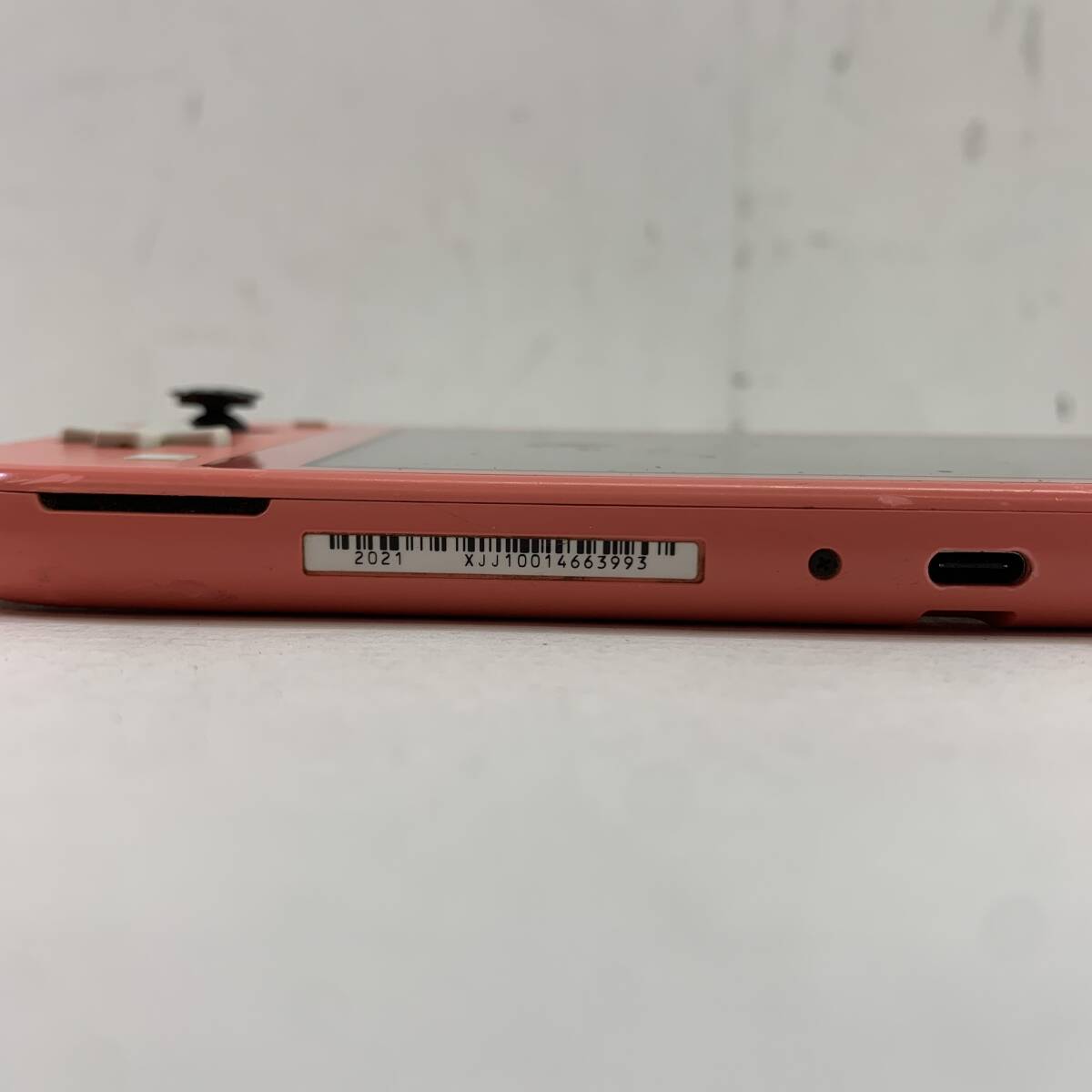04wy8736△【1円~】Nintendo Switch Lite / コーラル 任天堂 04wy8736△【1円~】Nintendo Switch Lite / コーラル 任天堂