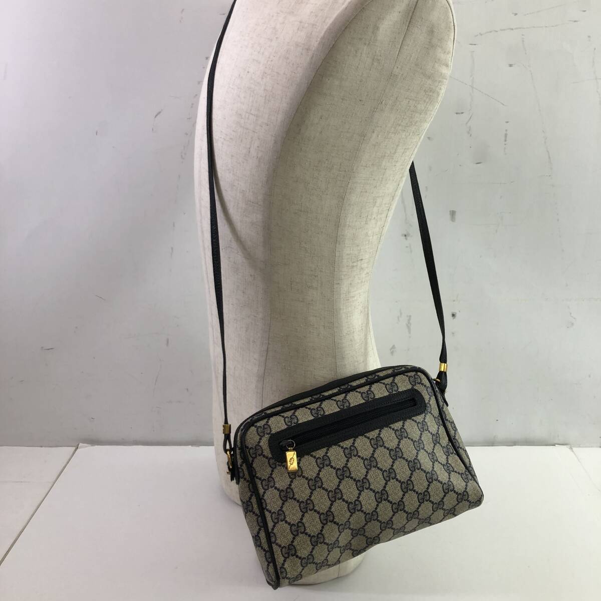 04wy9493∞【1円~】 GUCCI グッチ ショルダーバッグ GG 04wy9493∞【1円~】 GUCCI グッチ ショルダーバッグ GG