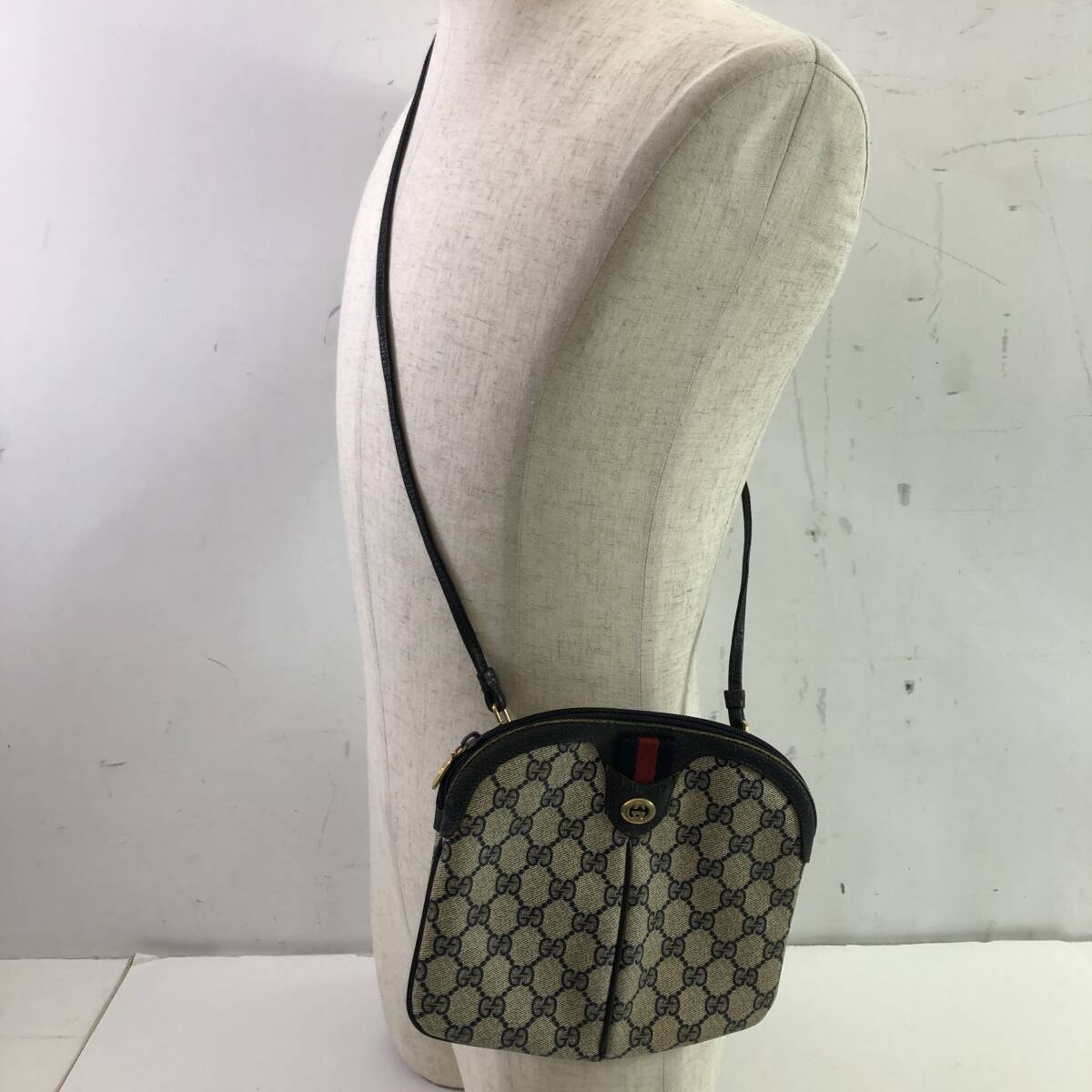 04wy9494∞【1円~】 GUCCI グッチ ショルダーバッグ シェリー 04wy9494∞【1円~】 GUCCI グッチ ショルダーバッグ シェリー