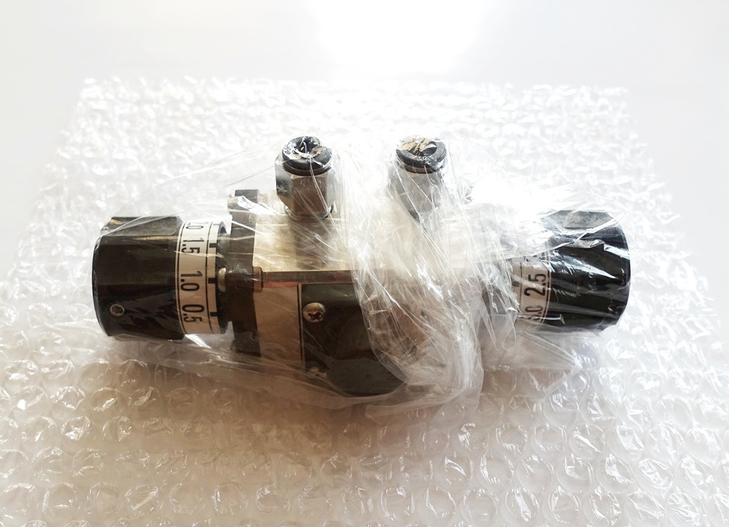 新品 アサヒ ビールサーバー ダブル減圧弁 4 0 炭酸ガス 減圧弁 新品 アサヒ ビールサーバー ダブル減圧弁 4 0 炭酸ガス 減圧弁