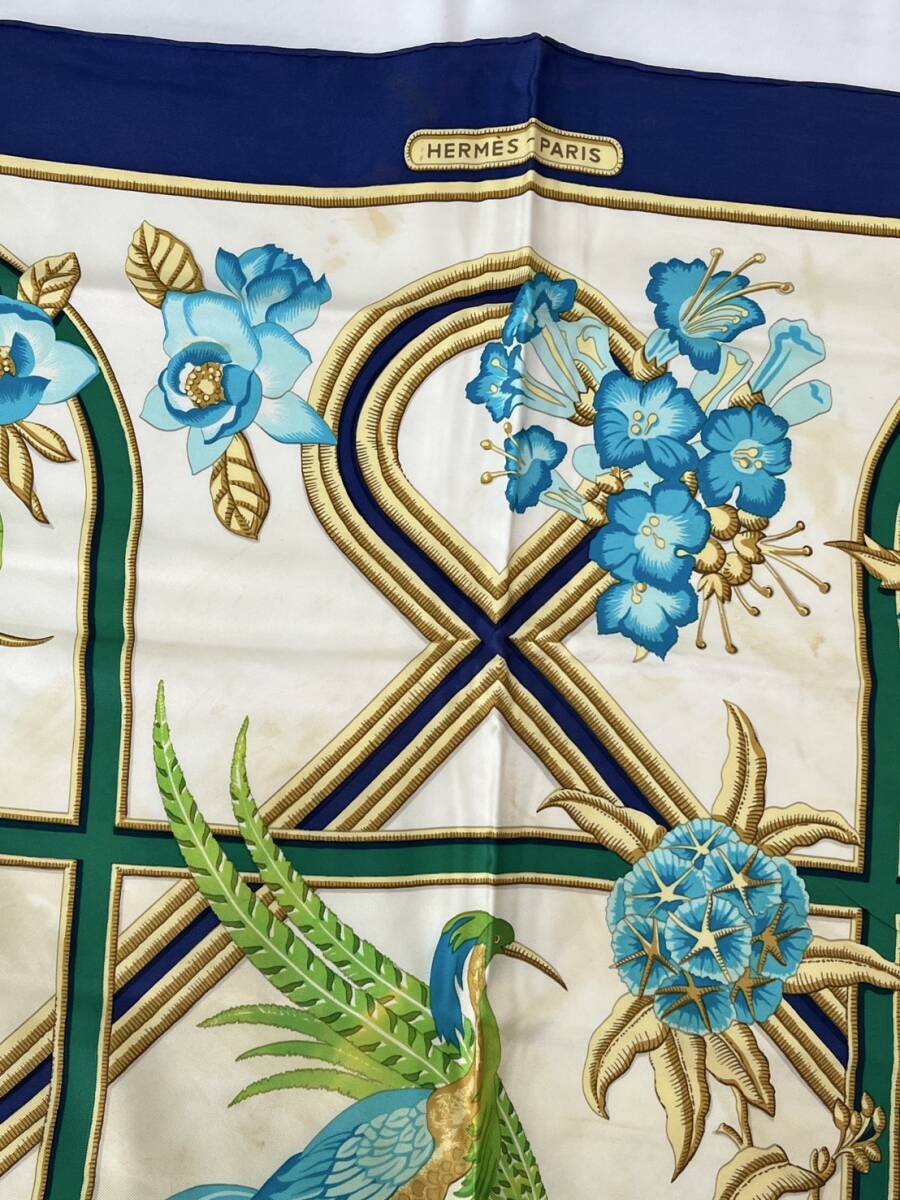 HERMES エルメス Caraibes カリブ 鳥 カレ90 シルク 大判 HERMES エルメス Caraibes カリブ 鳥 カレ90 シルク 大判
