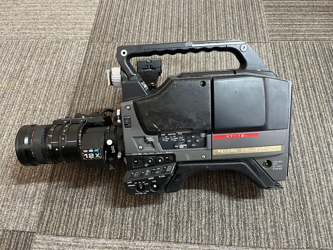 ●Victor カラービデオカメラ　KY-D200 (KY-D200CH)