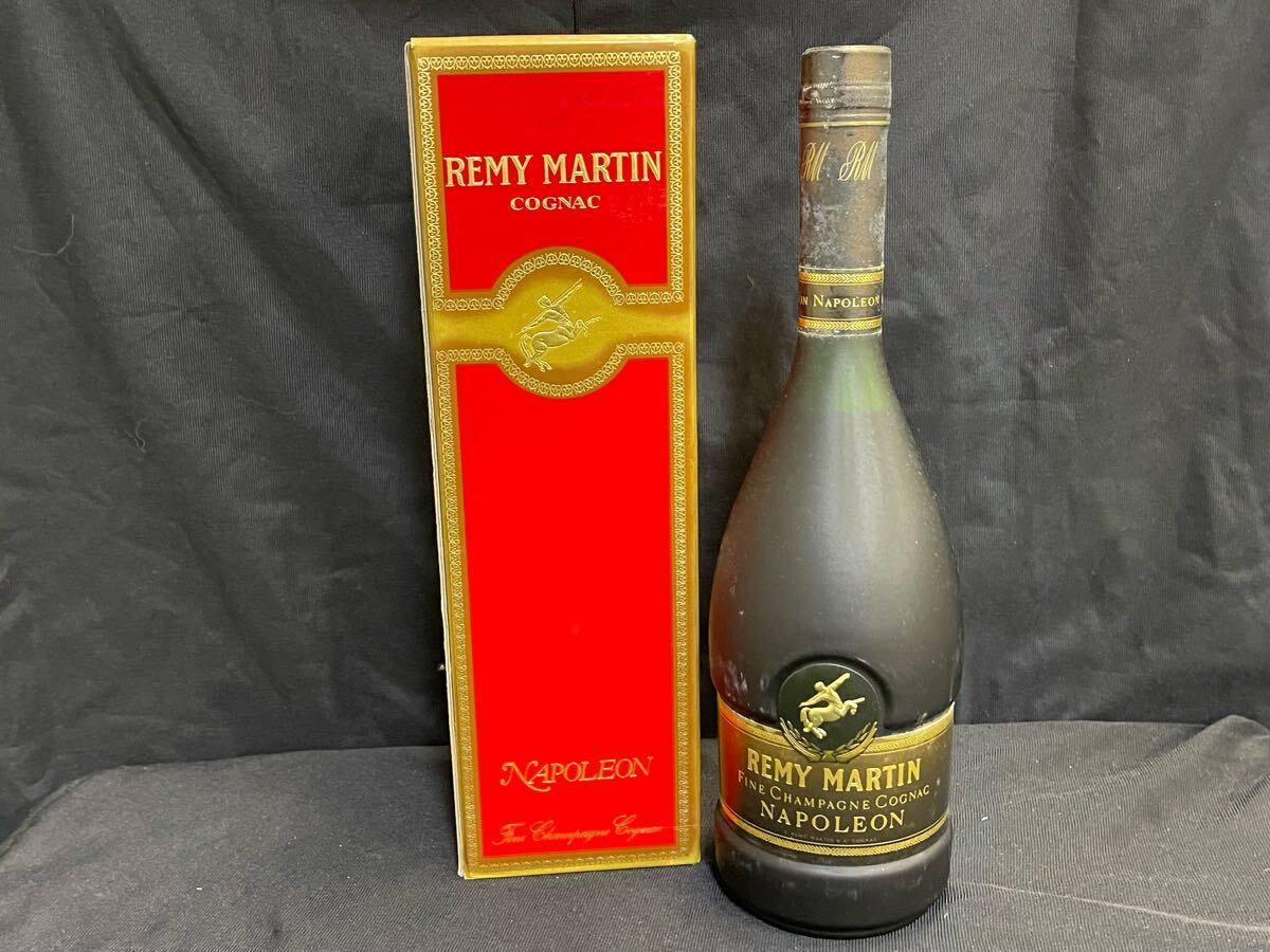 SN0704-12 REMY MARTIN NAPOLEON COGNAC 700ml 40% レミー SN0704-12 REMY MARTIN NAPOLEON COGNAC 700ml 40% レミー