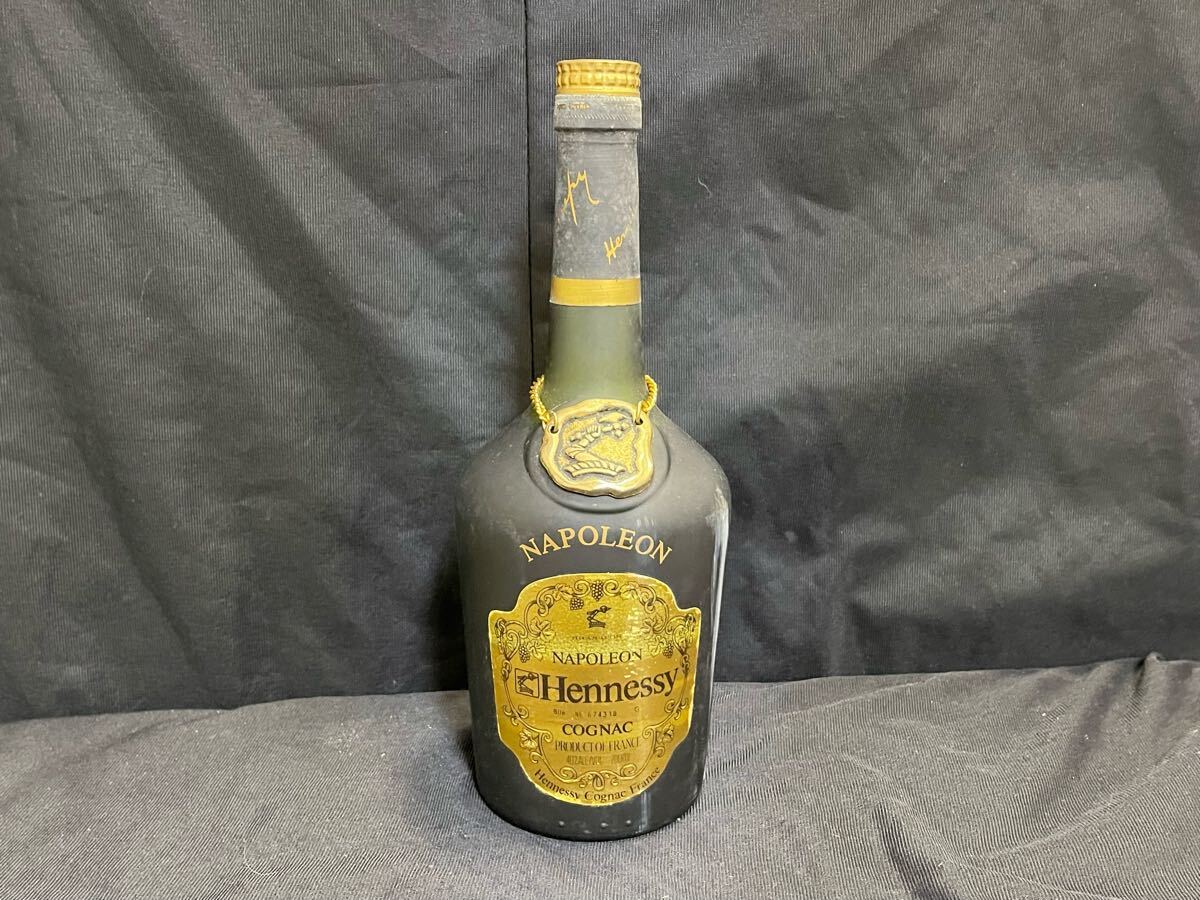 ST0704-51 Hennessy NAPOLEON COGNAC 700ml 40% ヘネシー ST0704-51 Hennessy NAPOLEON COGNAC 700ml 40% ヘネシー