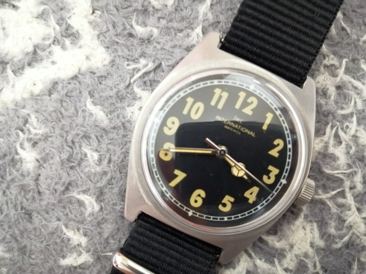アンティーク 軍用時計 IWC 手巻き ベトナム戦争 ミリタリー アンティーク 軍用時計 IWC 手巻き ベトナム戦争 ミリタリー