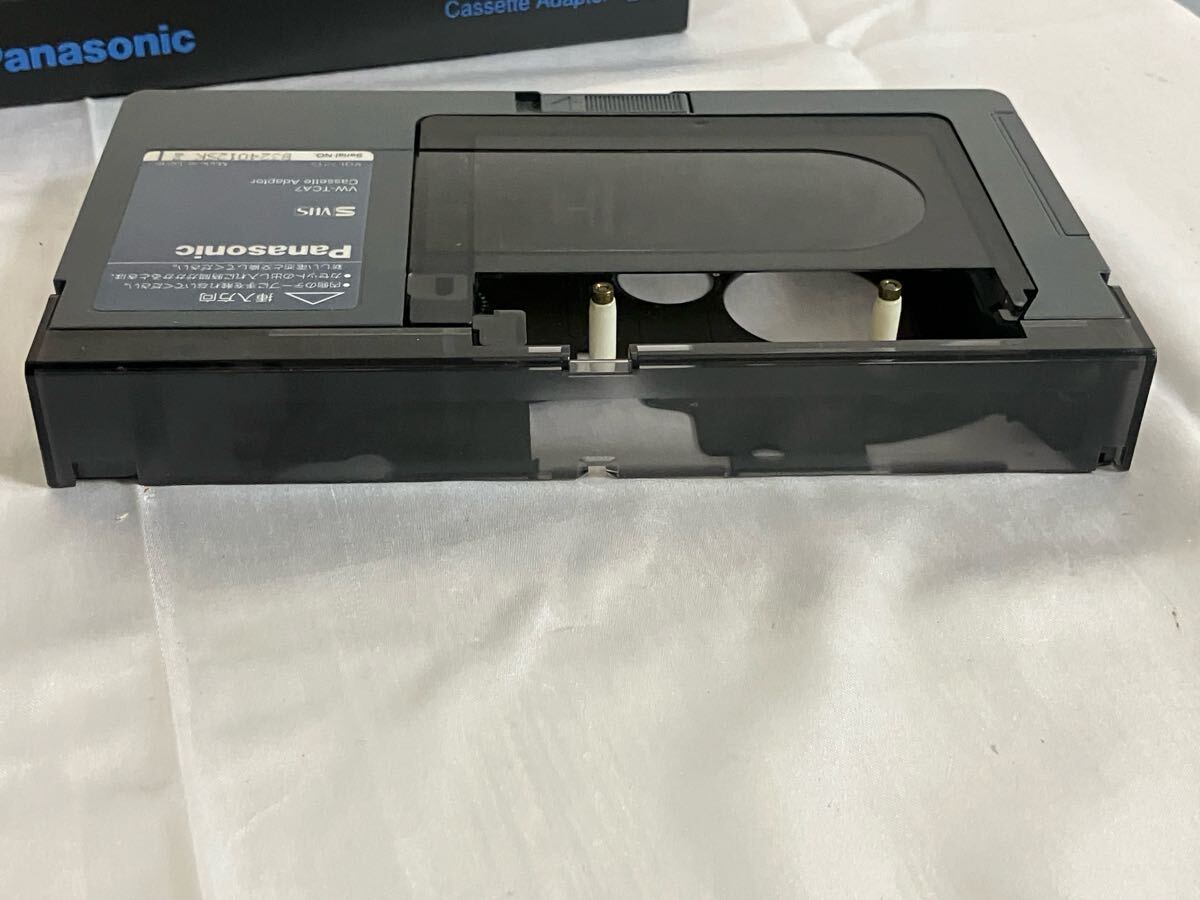 比較的綺麗】 Panasonic VHS カセット アダプター vw-tca7 比較的綺麗】 Panasonic VHS カセット アダプター vw-tca7