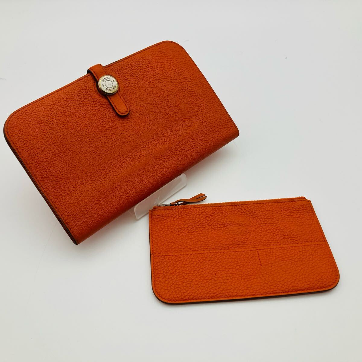 エルメス HERMES ドゴンGM 2つ折長財布 小銭入れ オレンジ トゴ エルメス HERMES ドゴンGM 2つ折長財布 小銭入れ オレンジ トゴ