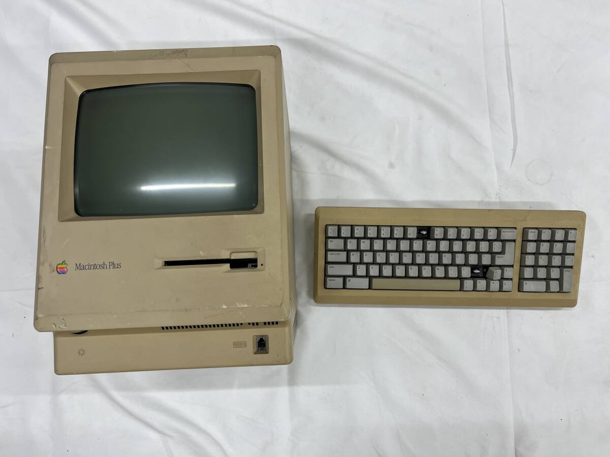 訳あり品】 Macintosh Plus M0001A Apple M0110A パソコン 訳あり品】 Macintosh Plus M0001A Apple M0110A パソコン