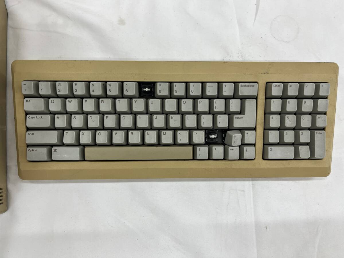 訳あり品】 Macintosh Plus M0001A Apple M0110A パソコン 訳あり品】 Macintosh Plus M0001A Apple M0110A パソコン