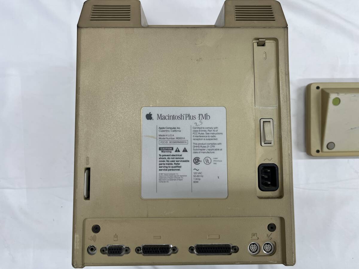 訳あり品】 Macintosh Plus M0001A Apple M0110A パソコン 訳あり品】 Macintosh Plus M0001A Apple M0110A パソコン