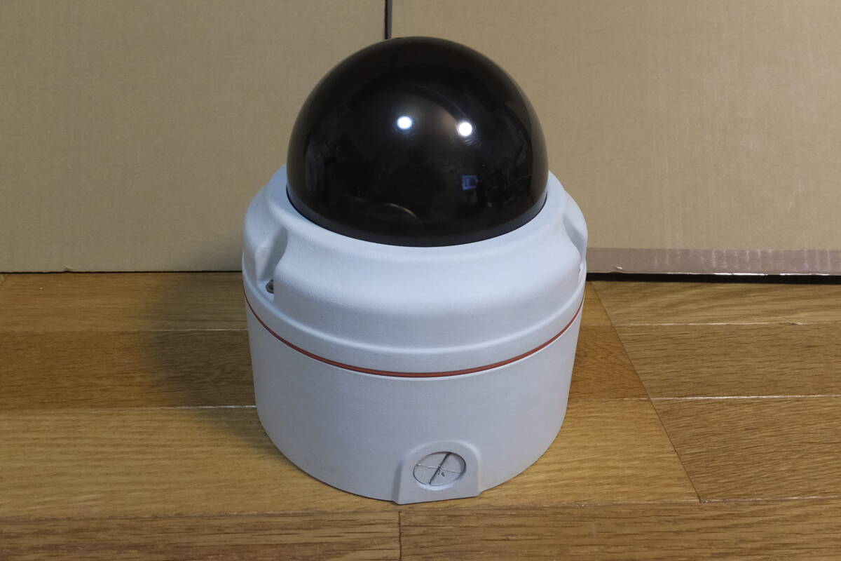 ネットワークカメラ　パナソニック　BB-HCM 581　ヒーター付き　防水　ドームカバー