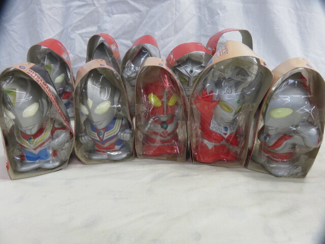 ウルトラマン ソフビ 貯金箱 12種(ウルトラマン)|売買された ウルトラマン ソフビ 貯金箱 12種(ウルトラマン)|売買された