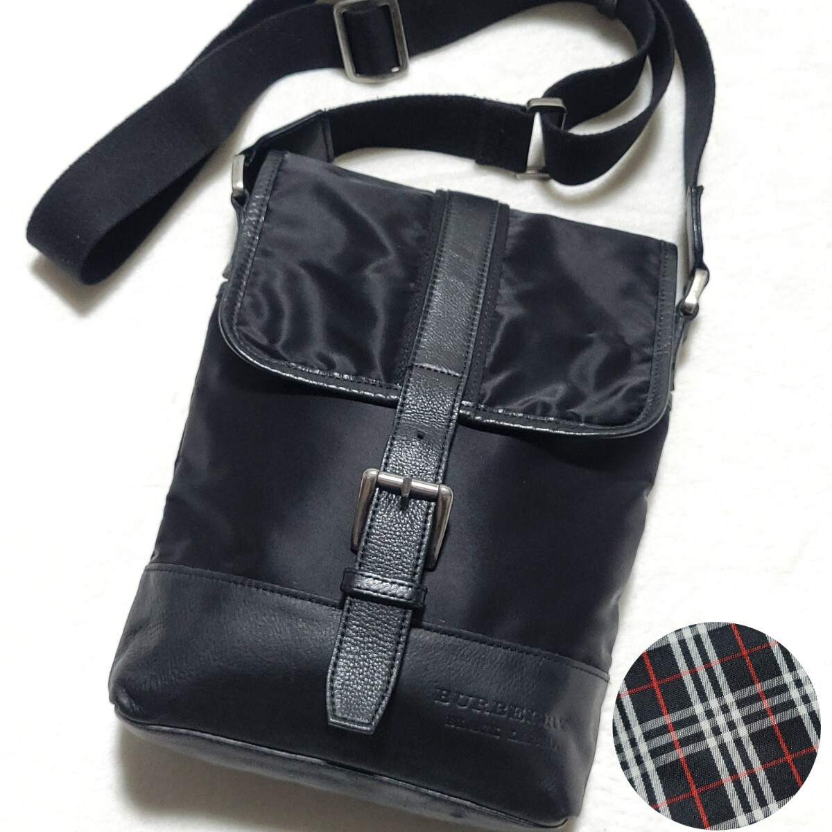 美品 バーバリーブラックレーベル BURBERRY BLACK LABEL ノバ 美品 バーバリーブラックレーベル BURBERRY BLACK LABEL ノバ
