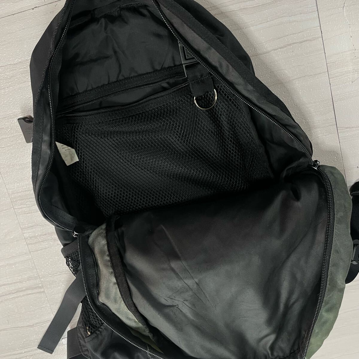 00s AIGLE エーグル リュックサック バックパック アウトドア 登山リュック ハイキング キャンプ グリーン×ブラック 25L