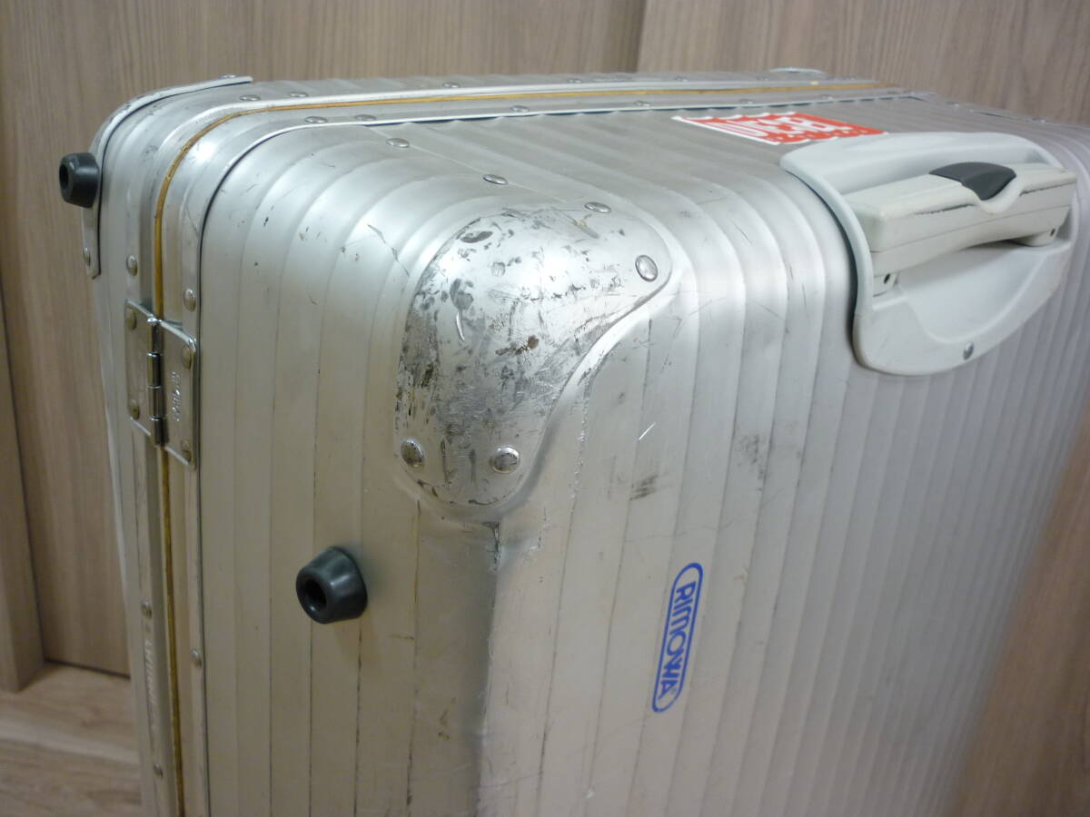 廃盤】青ロゴ RIMOWA リモワ TOPAS トパーズ プルタブ サイド 廃盤】青ロゴ RIMOWA リモワ TOPAS トパーズ プルタブ サイド