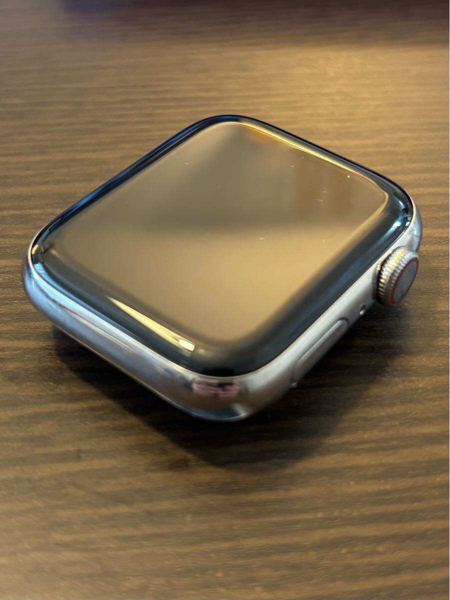 ☆Apple Watch Series5 44mm A2157 MWR32J/A GPS+Cellularモデル ☆Apple Watch Series5 44mm A2157 MWR32J/A GPS+Cellularモデル