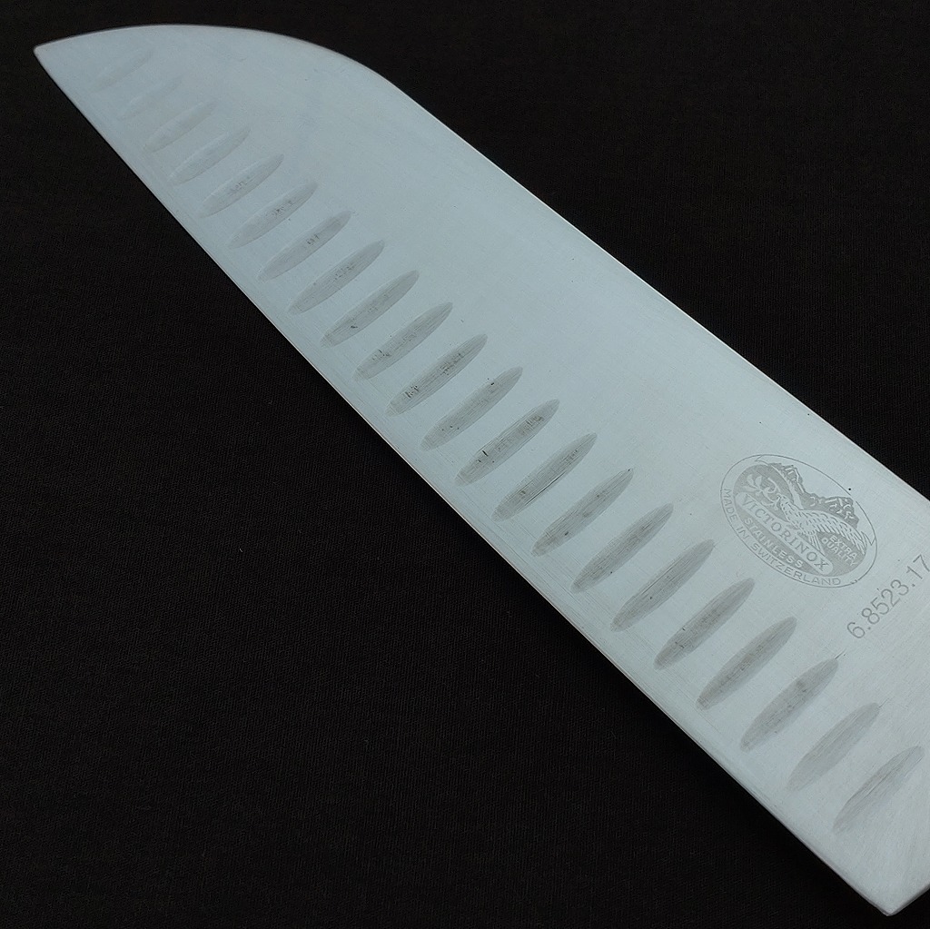 三徳包丁 万能包丁 洋包丁 VICTORINOX ビクトリノックス サーモンタイプ 刃長約170㎜ 調理器具 庖丁 刃物 Kitchen knife 【5927】_画像3