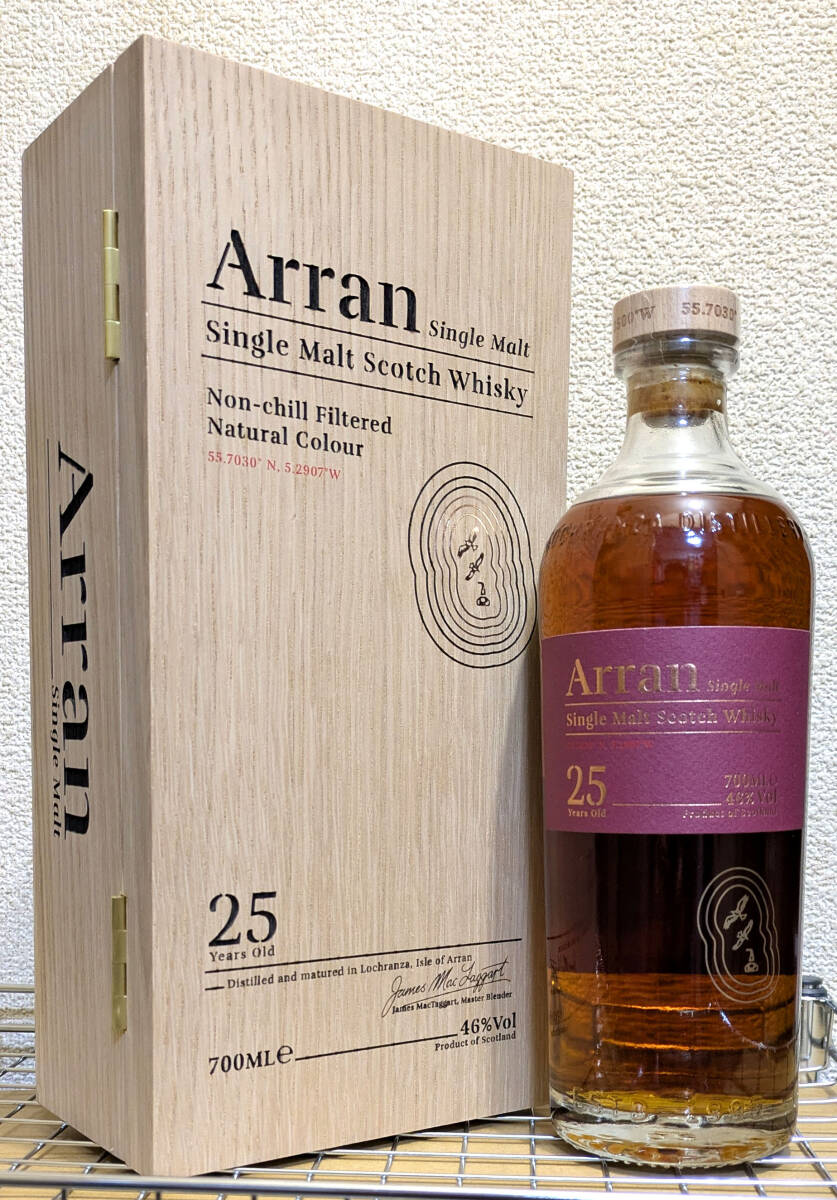 未開栓】 アラン 25年 700ml 46% 箱付 Arran 25 Years Old 未開栓】 アラン 25年 700ml 46% 箱付 Arran 25 Years Old