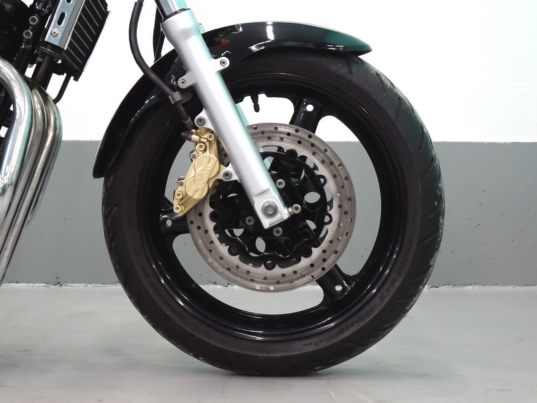 まるで新車(chē)みたいなイナズマ 400 各部リペイントで綺麗に仕上がっております！ メッキショート管 SUZUKI INAZUMA 油冷 GSX インパルス