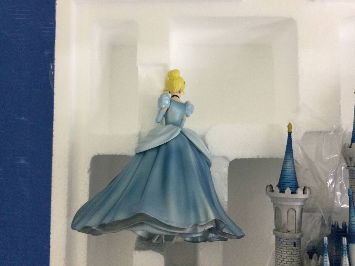 31】Happyくじ Disney100 A賞 シンデレラ城&シンデレラ 31】Happyくじ Disney100 A賞 シンデレラ城&シンデレラ