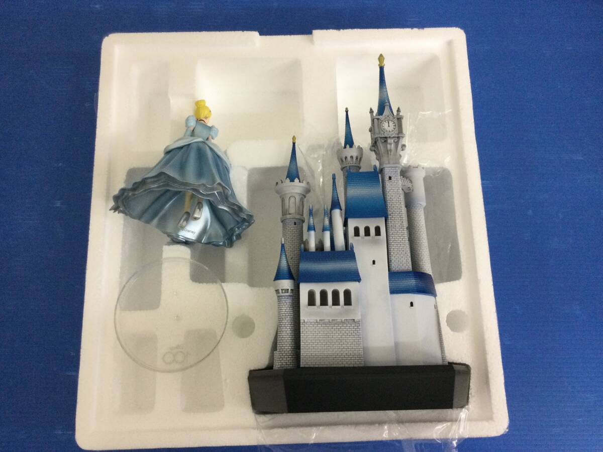 31】Happyくじ Disney100 A賞 シンデレラ城&シンデレラ 31】Happyくじ Disney100 A賞 シンデレラ城&シンデレラ