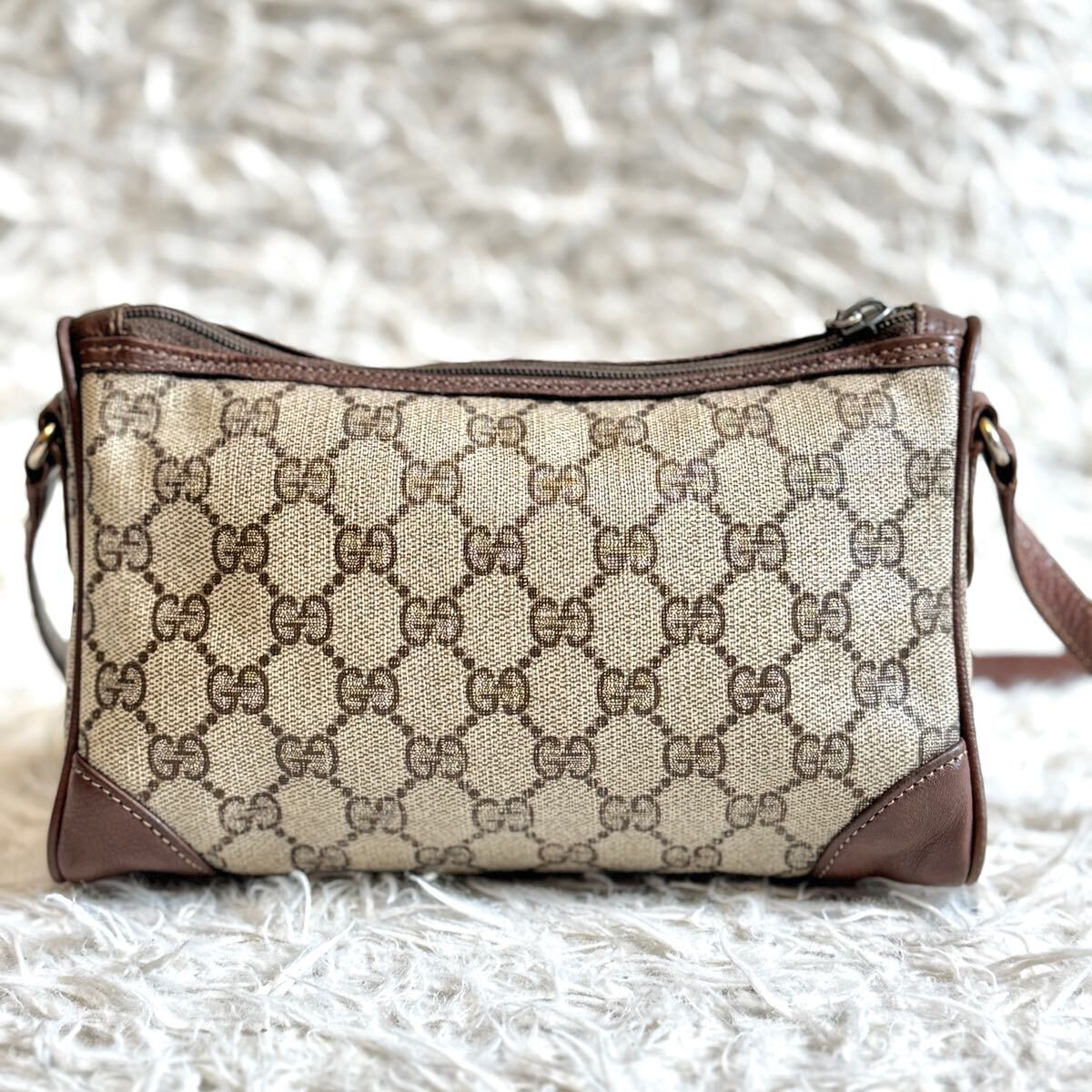 希少 GUCCI グッチ ショルダーバッグ GGスプリーム オールド 希少 GUCCI グッチ ショルダーバッグ GGスプリーム オールド