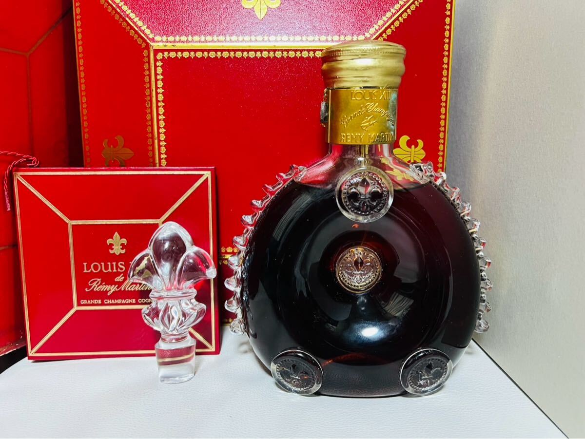 REMY MARTIN レミーマルタンルイ13世 旧タイプ 金キャップ REMY MARTIN レミーマルタンルイ13世 旧タイプ 金キャップ