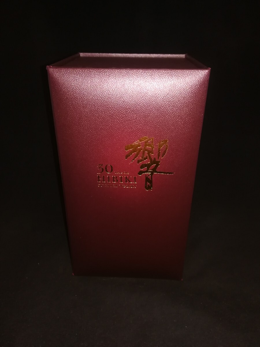空瓶】響30年 箱付 冊子 白箱付(日本)|売買されたオークション 空瓶】響30年 箱付 冊子 白箱付(日本)|売買されたオークション