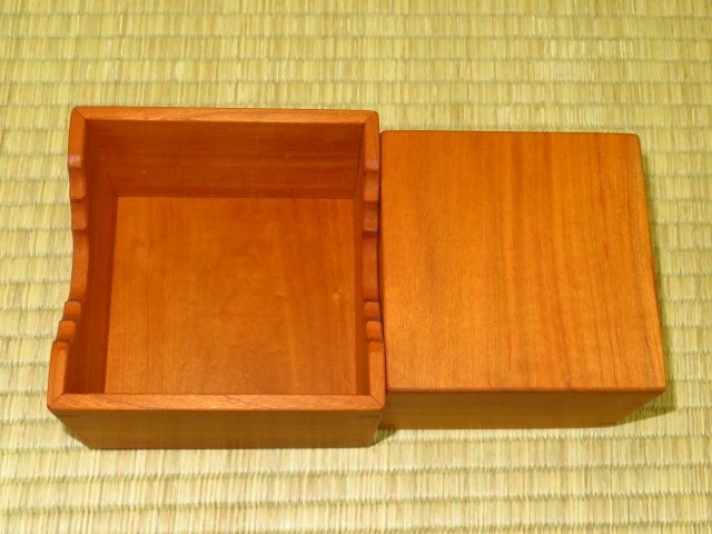 ▲無銘/山桜駒箱▲紙箱付き未使用品（将棋）