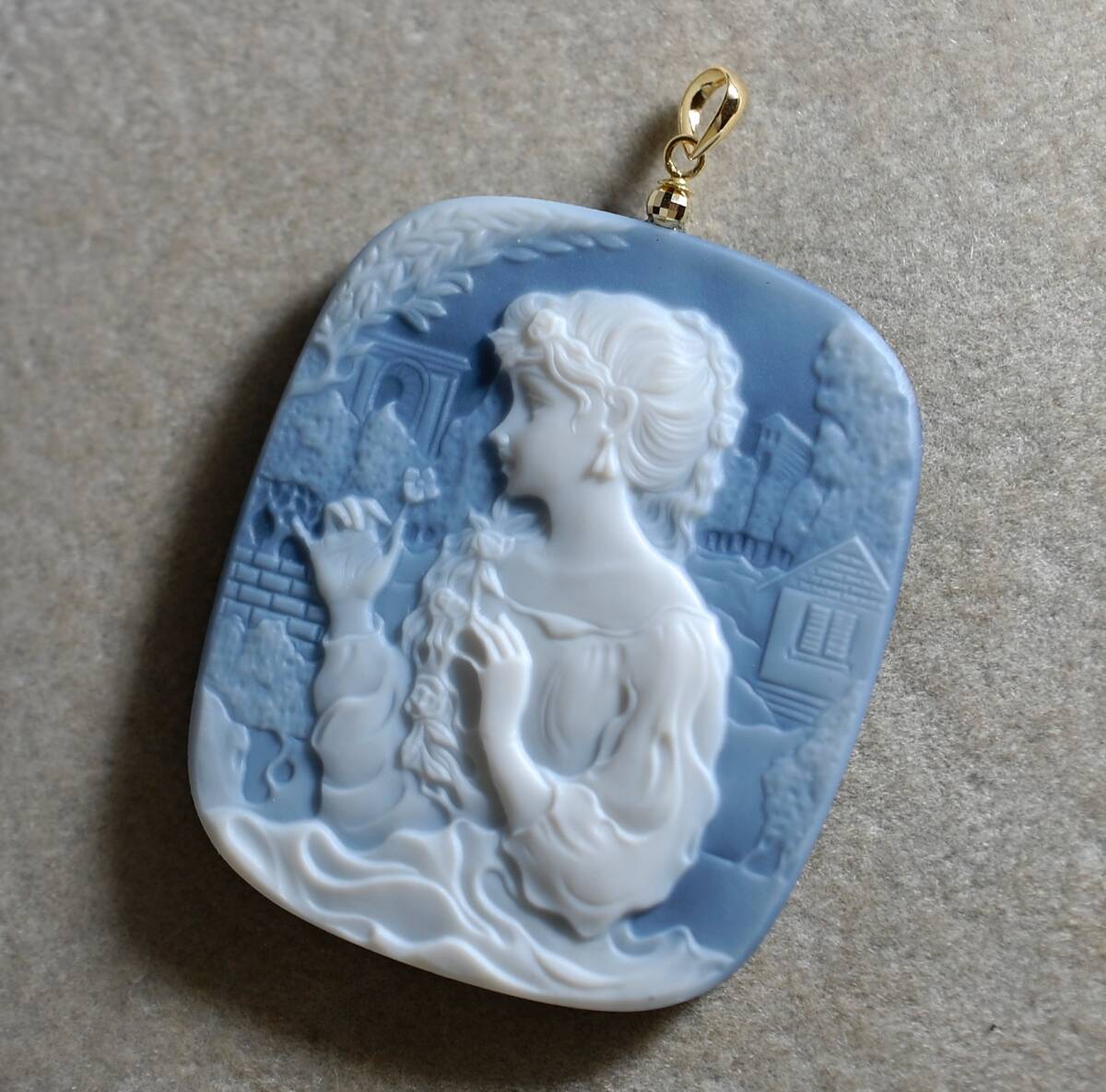 流行に  100～K18繊細な描写彫り美しい!メノウカメオ44.83ct40.2×34.1 彫刻