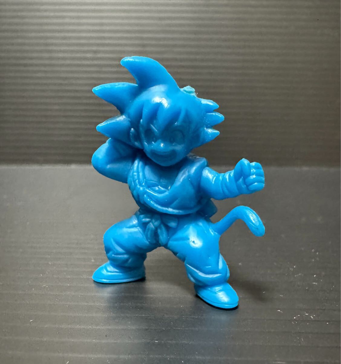 ドラゴンボール消しゴム　パート30　孫悟空O'　青　ドラ消し