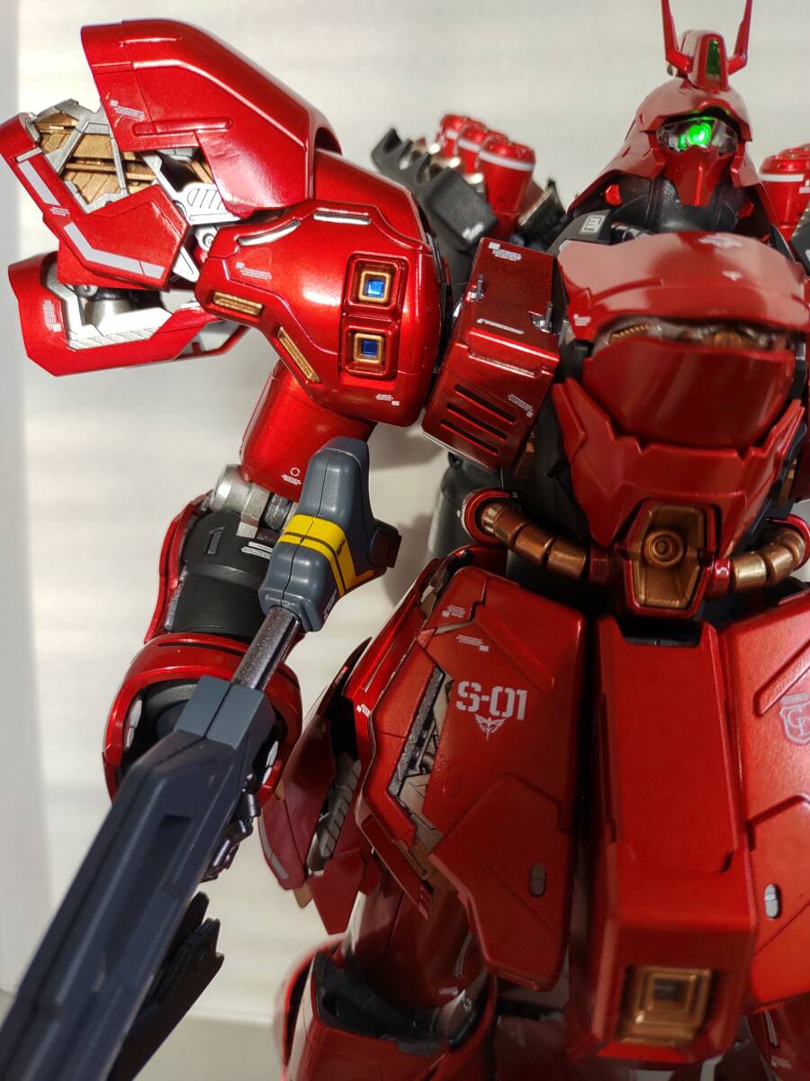 MG サザビー ver.ka 塗装 完成品 【破損部分修繕有り】 LED MG サザビー ver.ka 塗装 完成品 【破損部分修繕有り】 LED