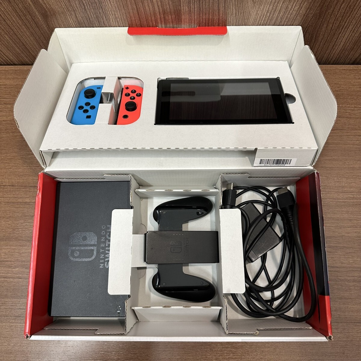 見☆1円〜通電のみ確認 任天堂 NINTENDO SWITCH HAC-001 見☆1円〜通電のみ確認 任天堂 NINTENDO SWITCH HAC-001