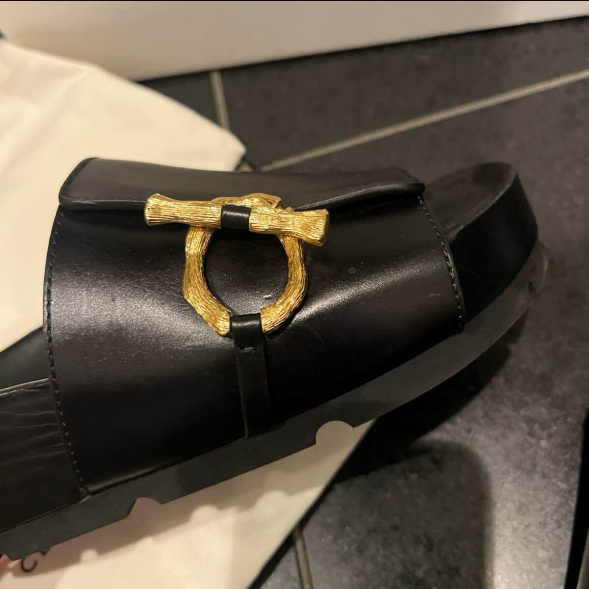 今週掲載終了 CELINE フィービー期 アルファベットサンダル 36 今週掲載終了 CELINE フィービー期 アルファベットサンダル 36