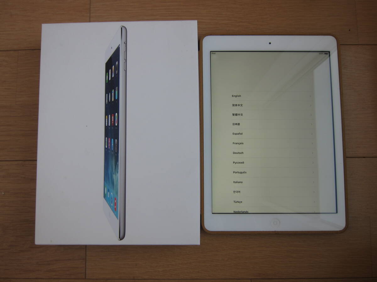 iPad Air 初代 第1世代 Wi-fiモデル 64GB シルバー MD790J/A iPad Air 初代 第1世代 Wi-fiモデル 64GB シルバー MD790J/A
