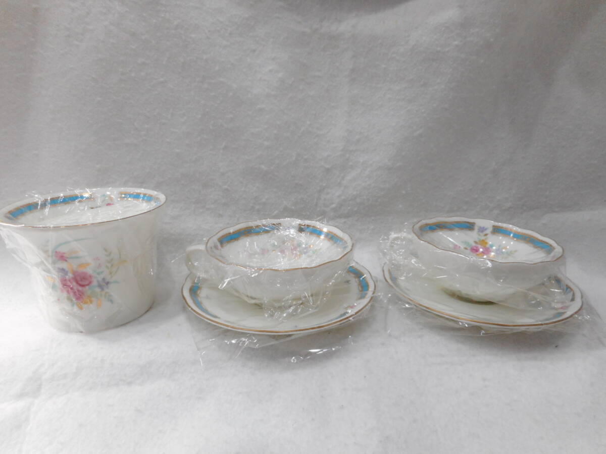 ◇千趣會 ティーカップ セット Honey Born China　花柄　ペアカップ　フラワーベース　インテリア　未使用　保管品　箱入り