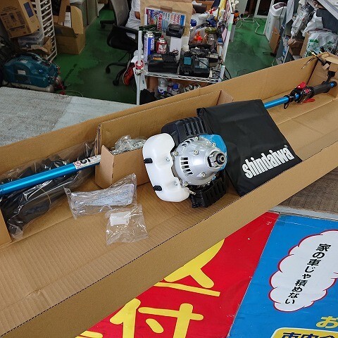 【和歌山市店頭引取限定】【未使用品】【未使用品】　SHINDAIWA　新ダイワ　RM3025　BM3025-PTD　　刈払機(jī)
