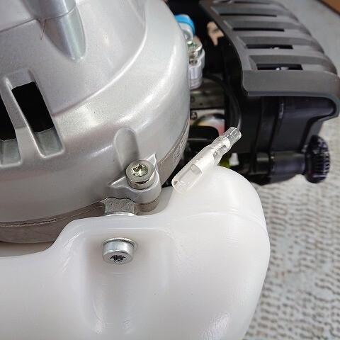 【和歌山市店頭引取限定】【未使用品】【未使用品】　SHINDAIWA　新ダイワ　RM3025　BM3025-PTD　　刈払機(jī)