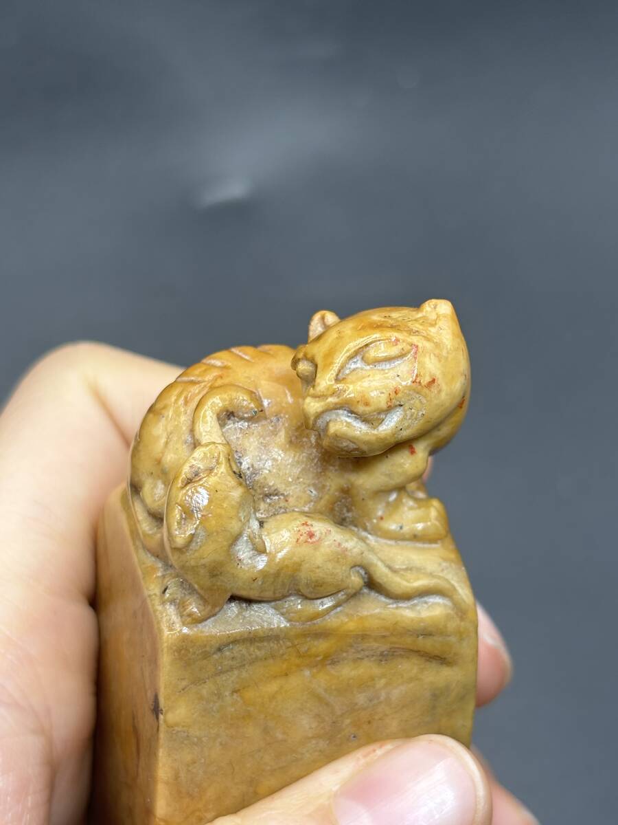 篆刻 鄧尓雅作 皇国武者 中国美術 書道 印鑑 古印材 印材 箱なし 篆刻 鄧尓雅作 皇国武者 中国美術 書道 印鑑 古印材 印材 箱なし