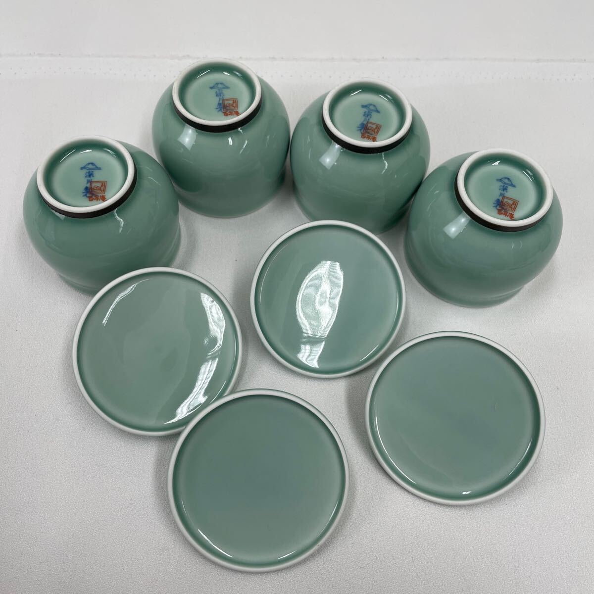 深川製磁】 百年庵 笹青磁うさぎ急須茶器揃 茶器セット 蓋付き 深川製磁】 百年庵 笹青磁うさぎ急須茶器揃 茶器セット 蓋付き