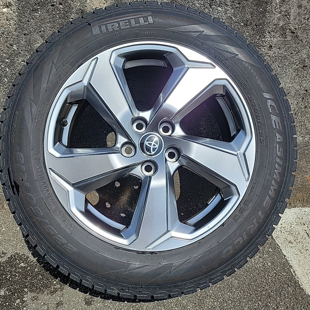 トヨタ RAV4 純正ホイール+スタッドレスタイヤセット ハリアー トヨタ RAV4 純正ホイール+スタッドレスタイヤセット ハリアー