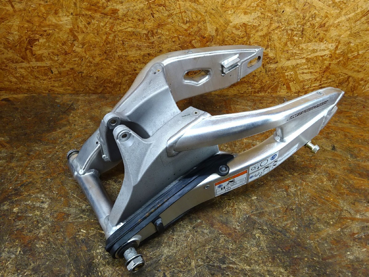 スイングアーム 純正リアアーム CBR1000RR SC59 MFL E-3 swingarm ファイヤーブレード fireblade H30]CBR1000RR SC59☆スイングアーム