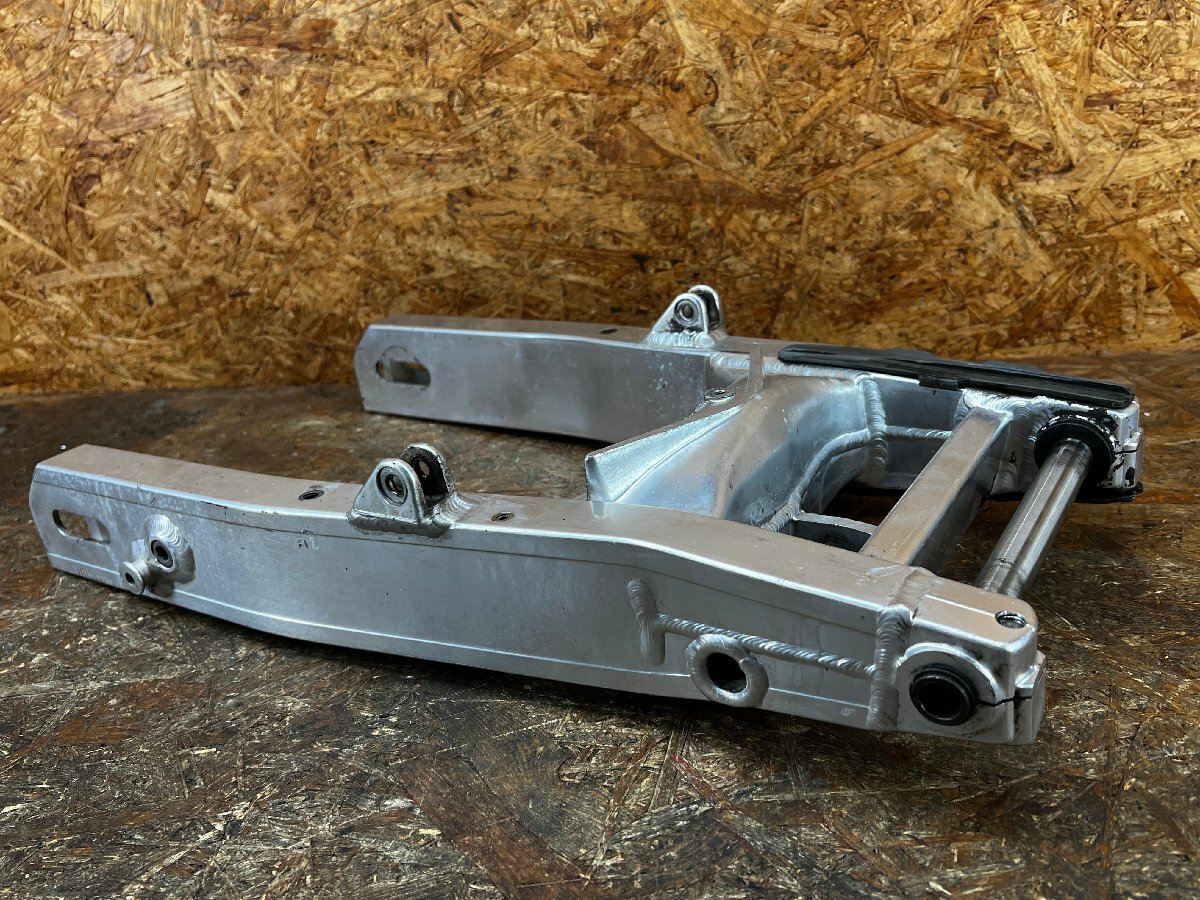 [G96] DUCATI ドゥカティM900 モンスター ▲純正スイングアーム