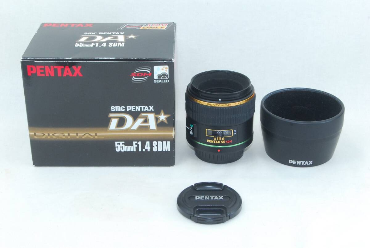 外観美品 ペンタックス smc PENTAX-DA 55mm F1 4 SDM 元箱付き 外観美品 ペンタックス smc PENTAX-DA 55mm F1 4 SDM 元箱付き
