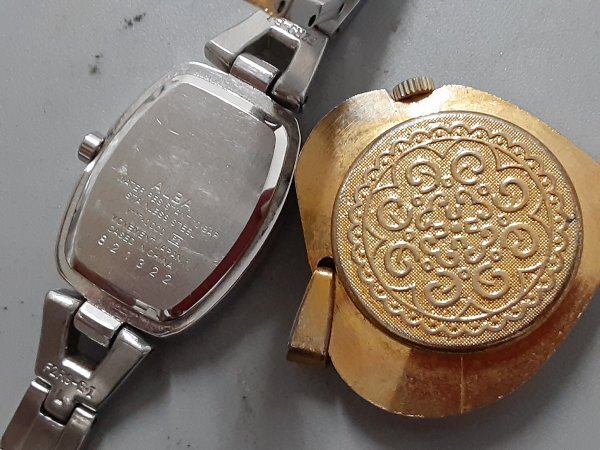 0404T122 ジャンク品 腕時計 時計 おまとめ6点 SEIKOセイコー 0404T122 ジャンク品 腕時計 時計 おまとめ6点 SEIKOセイコー
