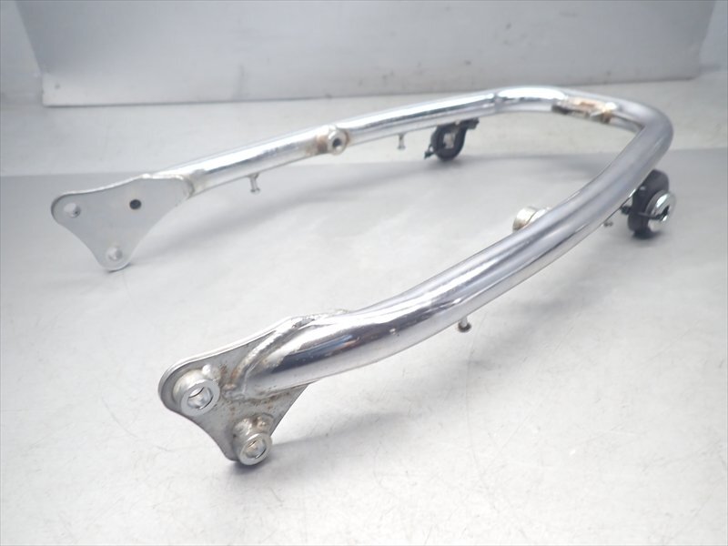A1R7-0402 スズキ テンプター ST400 タンデムバー クラブバー 純正品 【NK43A-101～ 動(dòng)畫(huà)有】