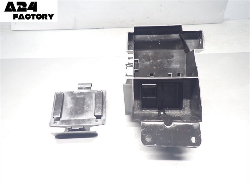 B1R7-0411 カワサキ KSR110 バッテリーボックス 純正品 【KL110A-A04*** 2005年式 動画有】_画像1