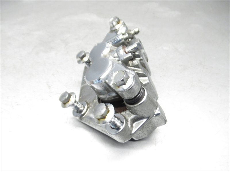 B1R7-0415 ヤマハ マジェスティ250C リア ブレーキ キャリパー 純正品 【SG03J-058*** 2003年式 動畫有】