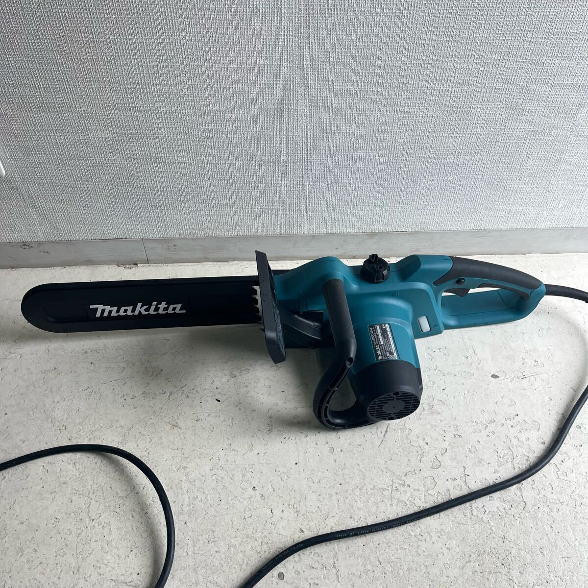 f2 マキタ makita 電気チェーンソー MUC3541 ガイドバー350mm チェーンソー チェーンブレーキ トップハンドル 切斷 伐採 100V